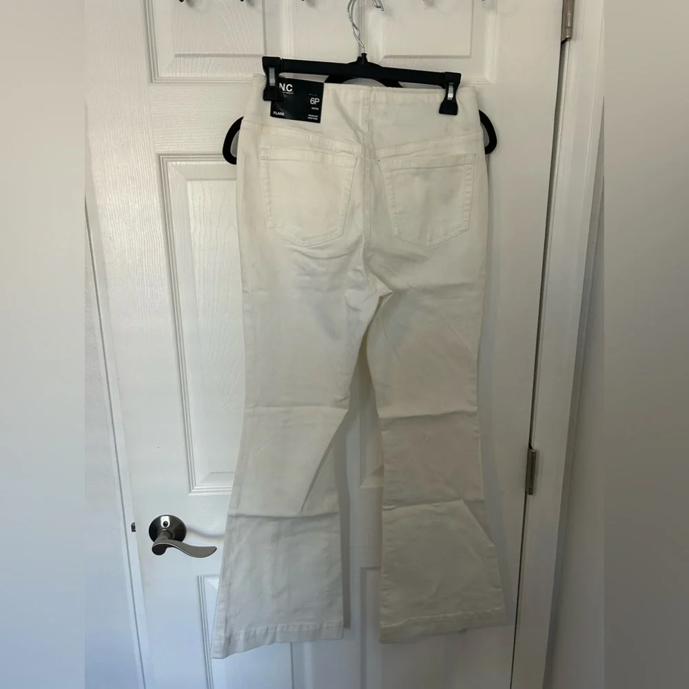 White jeans - Picture 3 of 3